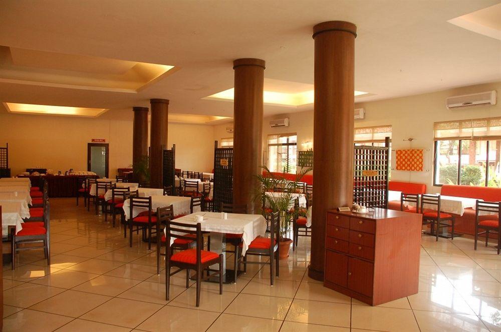 The International Centre Goa Hotel Panaji Exterior photo
