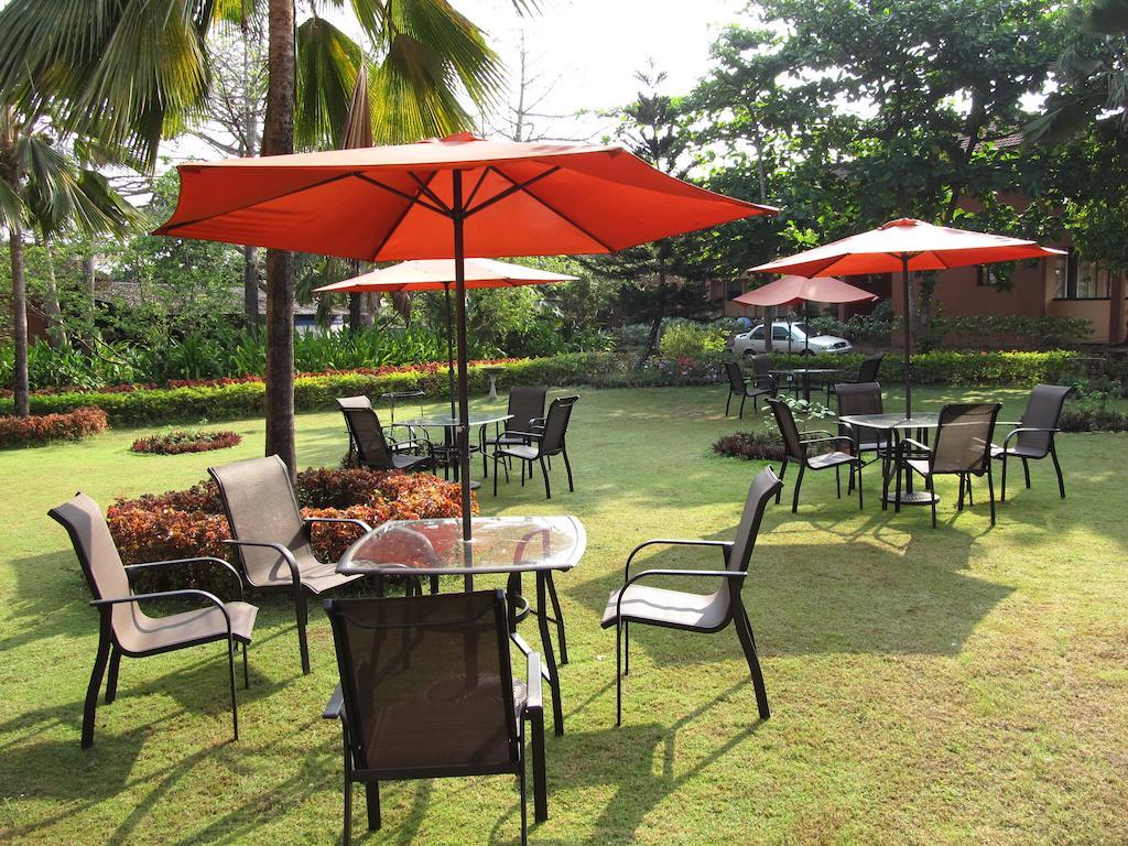 The International Centre Goa Hotel Panaji Exterior photo