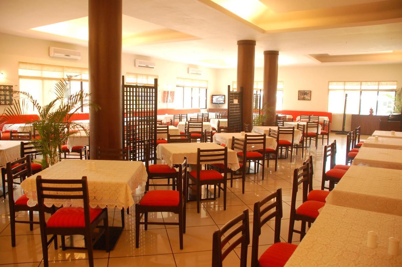 The International Centre Goa Hotel Panaji Exterior photo